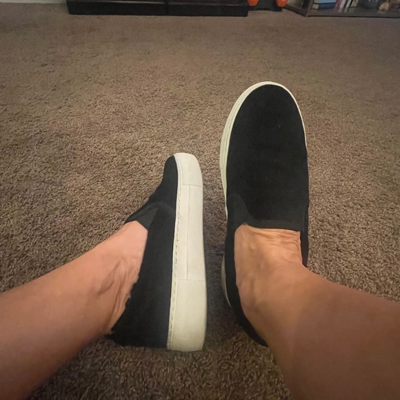 J/Slides slip ons - Picture 2 of 4